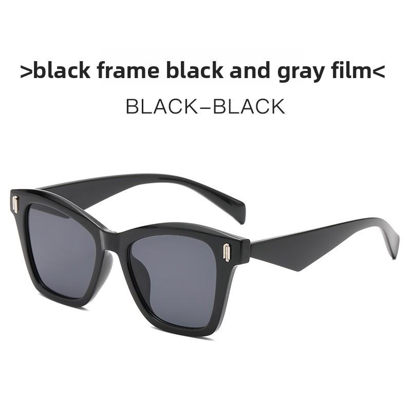 Cat Eye Sunglasses Oversized Black Frame With Gradient Gray Lenses For Stylish Outings