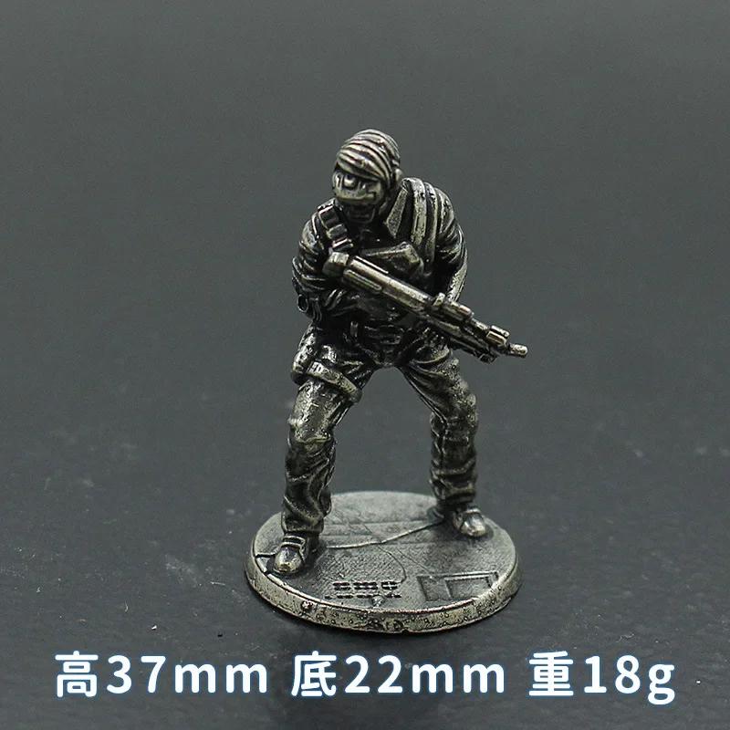 Retro Metal Miniature Warrior Model Cyberpunk Technological Sense Soldier Mannequins Desktop Game Ornaments Gifts