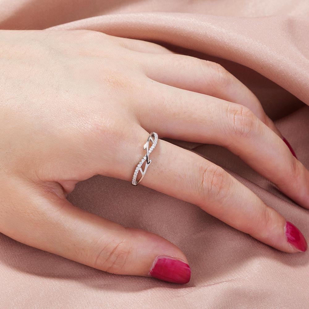 Gold-Plated Zircon Retro Ring for Women - European & American Style Index Finger Accessory