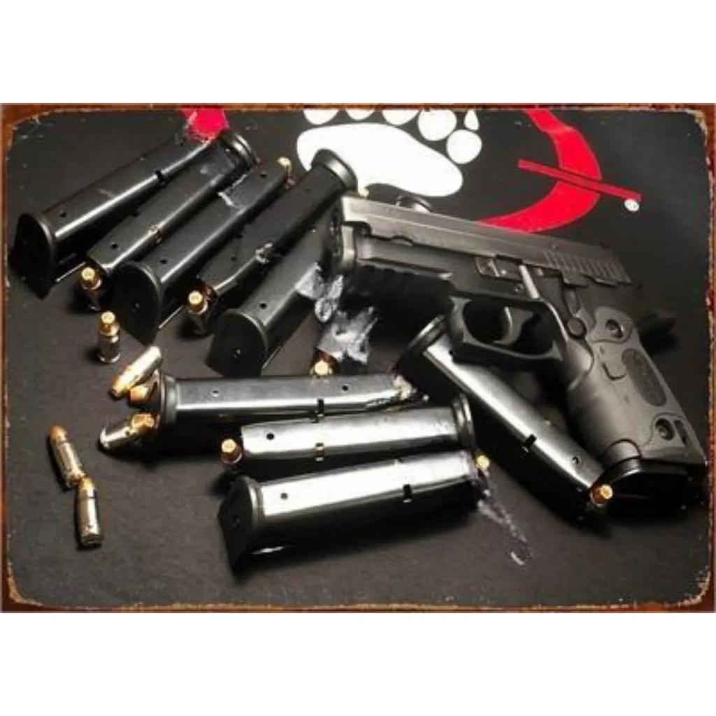 Vintage NEW Pistol HD Tin Painting Metal Sign Poster Home Living Room Bar Club Party Man Cave Art Wall Decorativ Iron Painting