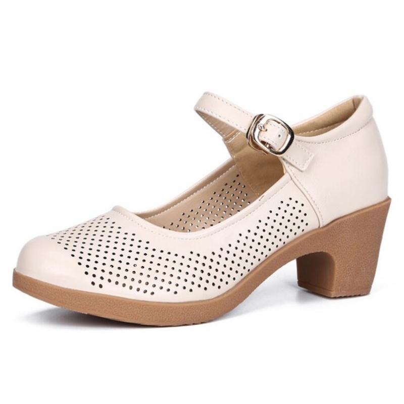 

летние повседневные женские туфли-сандалии на толстом каблуке, легкие, дышащие, с точечным декором, удобные для улицы, с ремешком на щиколотке, на низком блочном каблуке, для танцев 38 бежевый