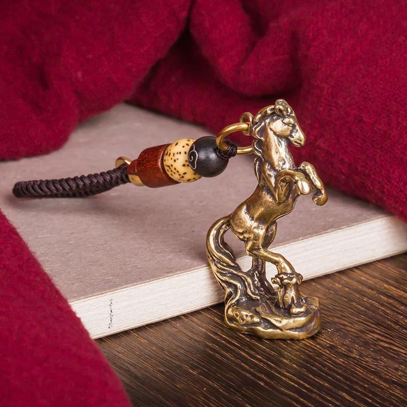 1pc Porte-clés en Laiton Massif Pendentif Miniature Cheval Signes du Zodiaque Chinois Artisanat Bricolage Décoration Porte-clés Animaux