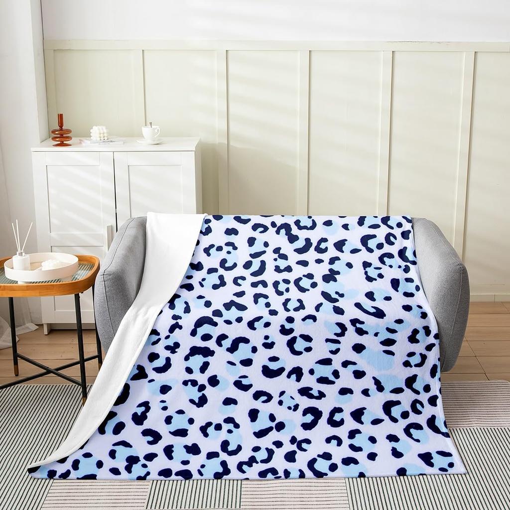 Purple Cow Print Blanket Soft Fleece Throw Modern Home Decor Cozy Living Room Sofa Bedding Gift for Women Girls