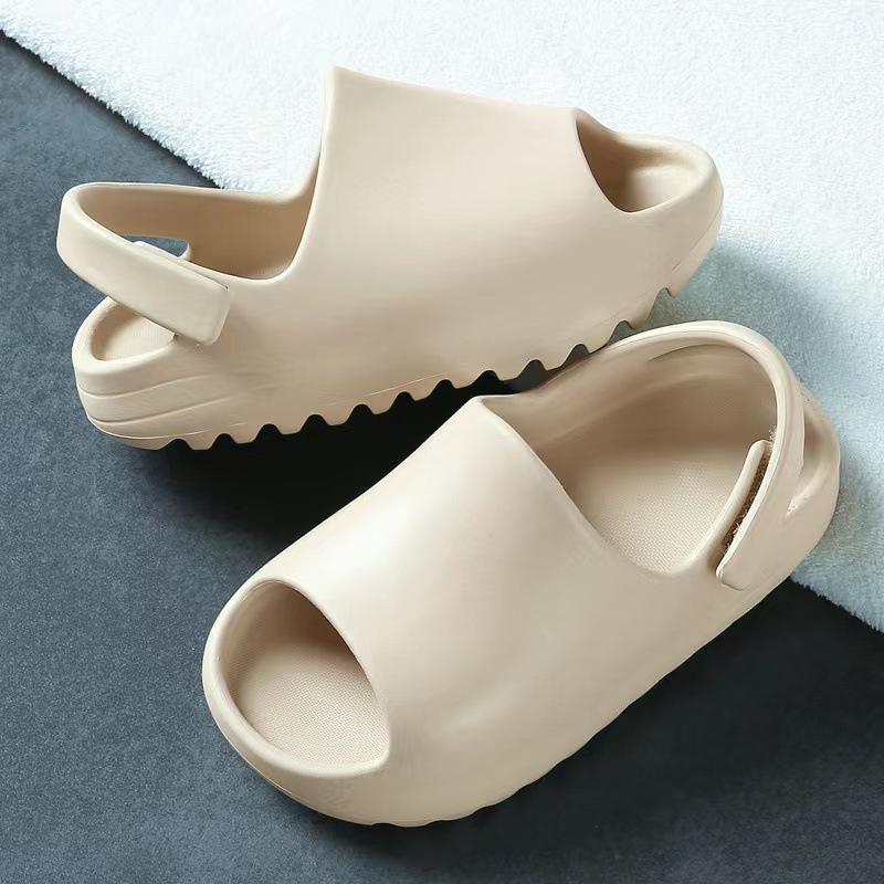Summer Wear Sandals Children's Slippers Wholesale Beach Shoes Foreign Trade Hole Shoe for Small Children Baby Shoes Fashion