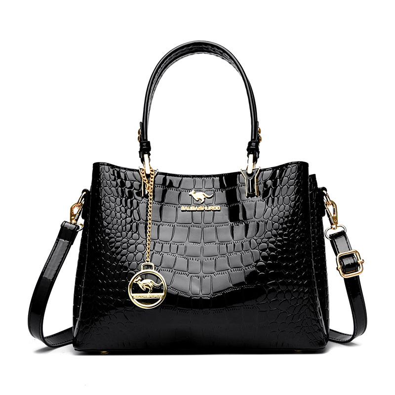 Tote Bag Women's Single-shoulder Crossbody Bag Hand-held Retro and Versatile Casual Commuting Patent Leather Large Capacity