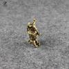 Retro Copper Animal Home Decor Brass Wall Street Bull Figurines Sculpture Car Keychain Pendant Accessories Cow Statue Desk Decor