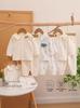 Frühlings- und Herbst-Baby-Baumwoll-Zweiteiler mit hohem Bund, nahtlos - Prinzessinnen- & Britischer Stil