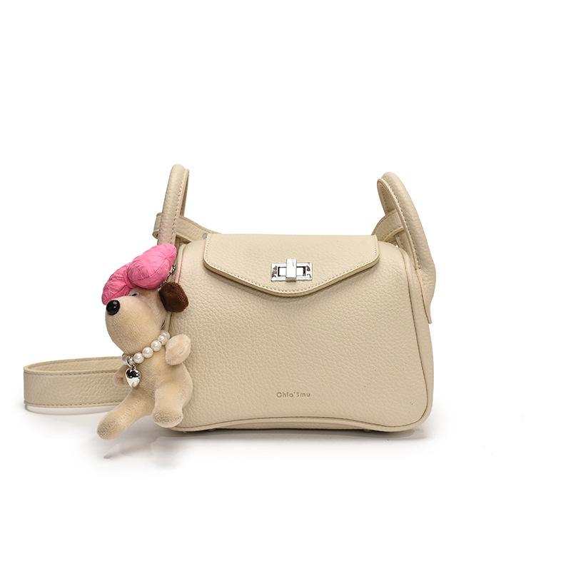 Spring Niche High-end Underarm Bag Women's 2025 New Fashion Lychee Pattern Versatile Commuter Messenger Pillow Bag