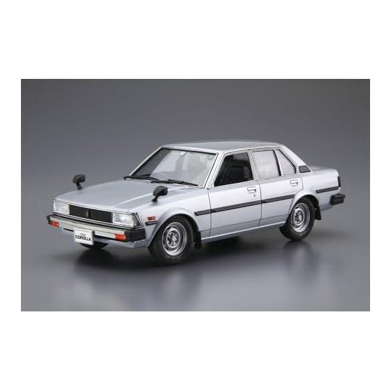 AOSHIMA Серия Модельных Автомобилей 1/24 Toyota E71/70 Corolla Седан GT/DX  79 Пластиковая Модель