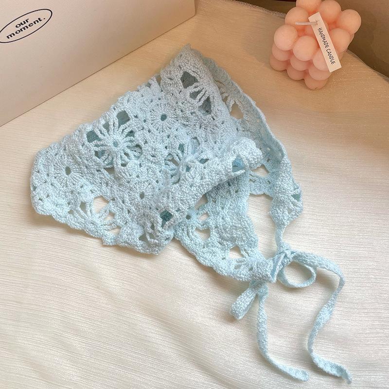 Fashion Knitted Headscarf Women French Pastoral Style Triangle Headband Handmade Crochet Headband Towel Retro Flower Headscarf