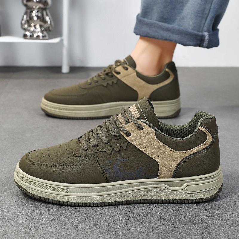 

Spring men s shoes new breathable canvas shoes men s versatile little white shoes sports shoes casual board shoes 44