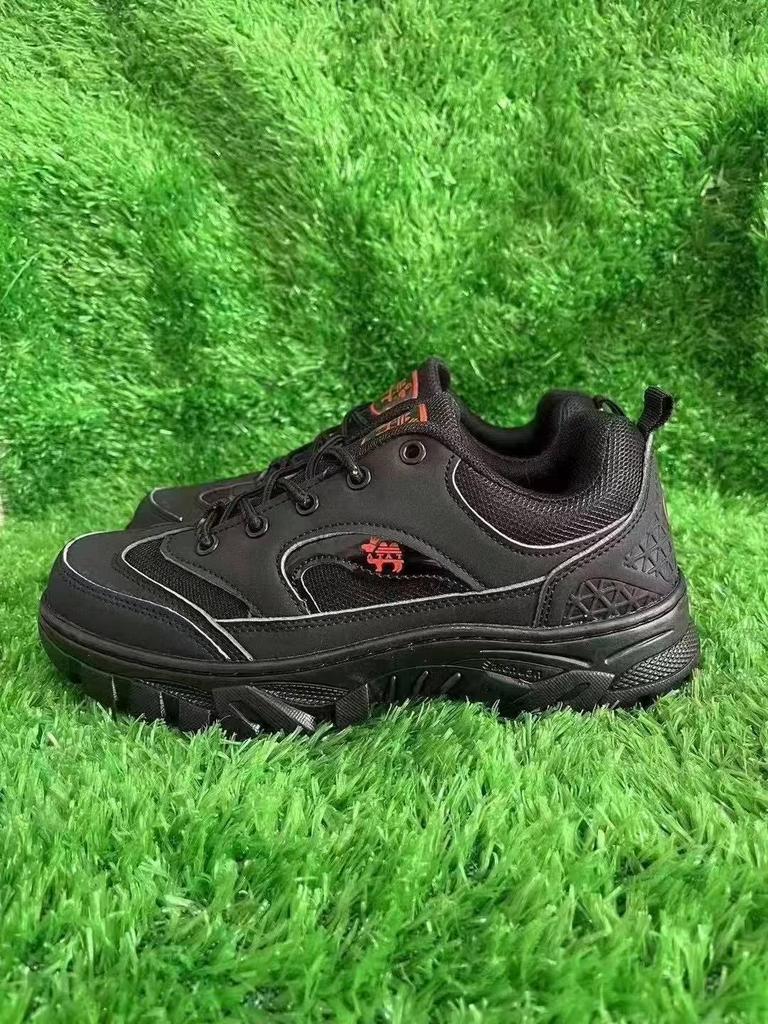 Men's Lightweight & Breathable Hiking Shoes - Comfortable, Soft Sole & Stylish for All Seasons