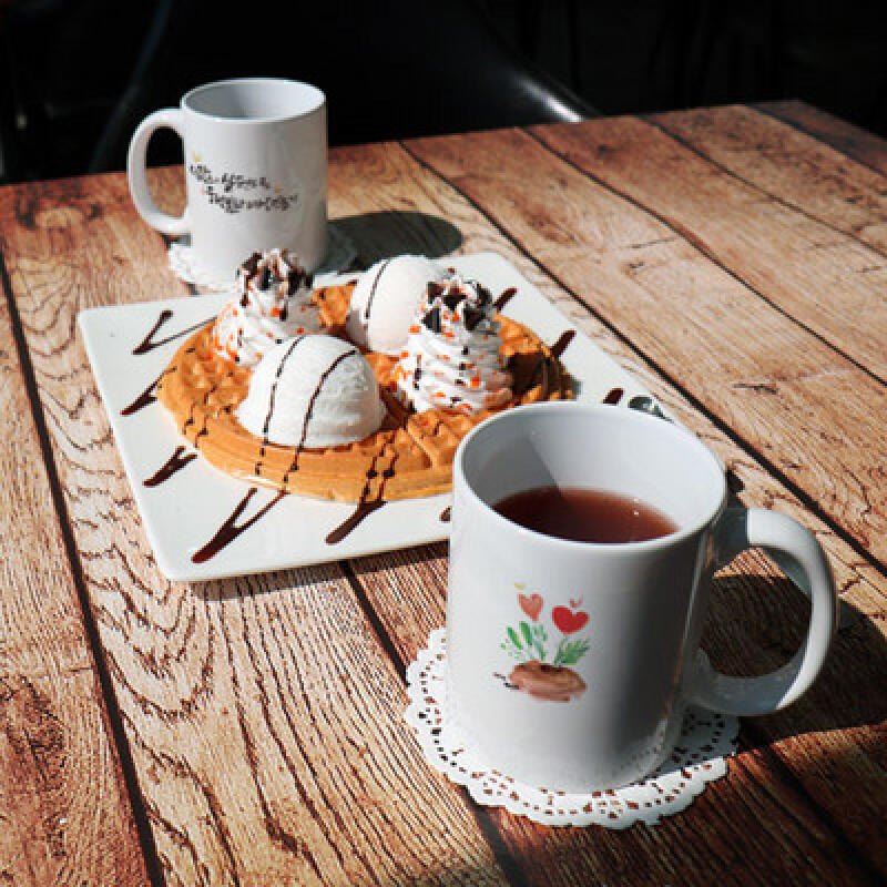 tb960-Design Mug 2p-Creating a Happy World