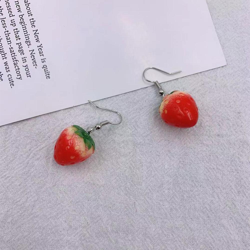 Fashion  Simple  Acrylic Strawberry   Pendant Earrings Quality Drop Earrings for Girls Women Gift Lovely Jewelry