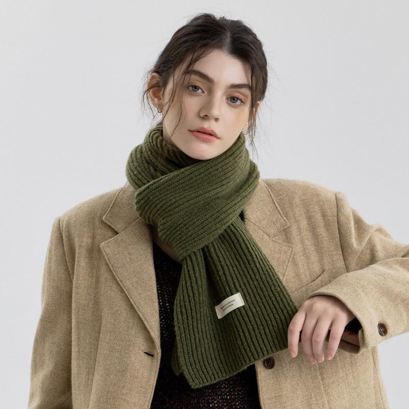 Minimalist Solid Color Knit Scarf Women Men Winter Warm Lightweight Unisex Neck Warmer Fashionable Everyday Accessory