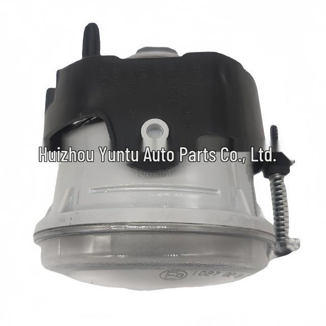 4805857AA Fog Light for Grand Caravan, Journey, Compass, Commander