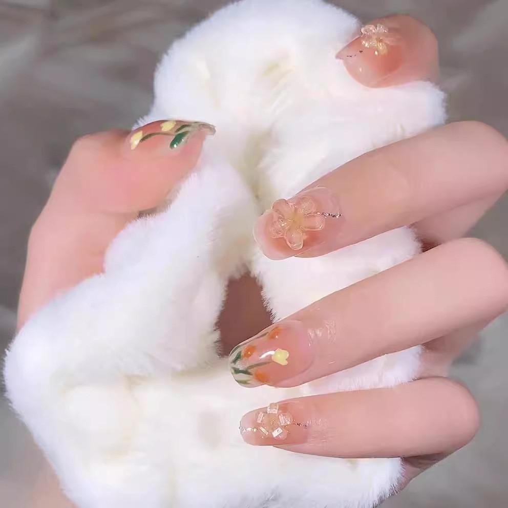 Painted Hand Tulip Worn Nail Art With 3d Flower Nail Sticker Decoration Finger