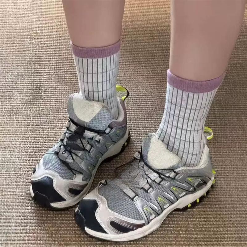 

Женские весенне-осенние литературные и художественные маленькие свежие полосатые носки-гольфы с контрастными цветами 1 pair фиолетовый