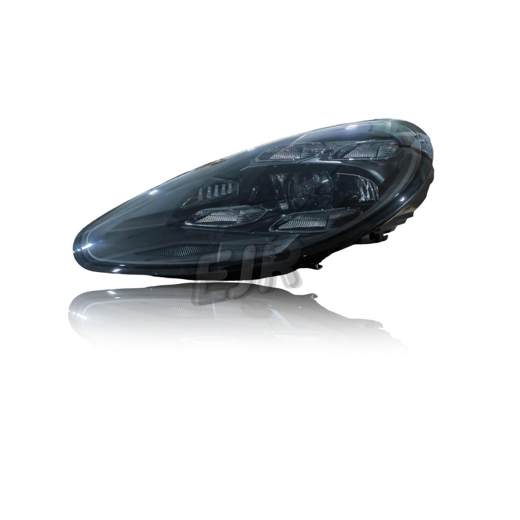 Porsche Panamera 2014-2016 Headlight Assembly with High-Spec Matrix Upgrade