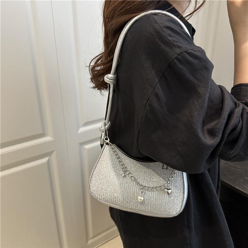 This year's small bag women's simple new trendy fashion foreign texture messenger bag spring and summer armpit bag