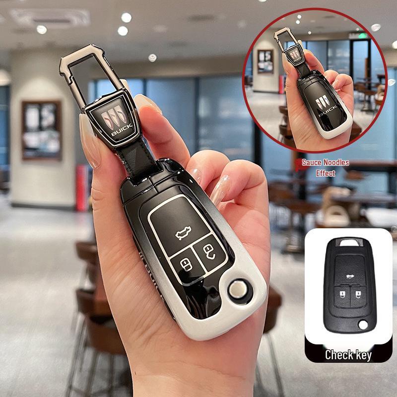 Buick Excelle Premium Key Case for Yue Lang, Ying Lang XT/GT, and Junyue/Junwei 2021 Models.