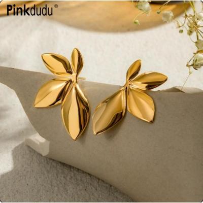 Vintage Exaggerated Metal Leaves Earrings Fashion Trendy Stud Earrings Women Jewelry PD2270
