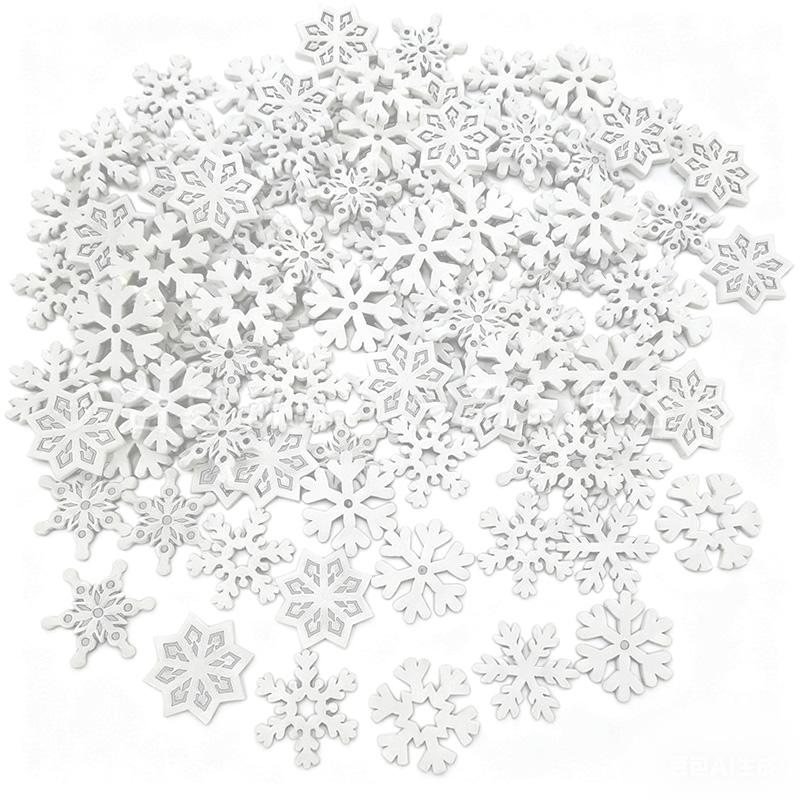 

50Pcs Mixed Christmas Wooden Snowflake Chips 2026 New Year Party Home Table Decoration Supplies DIY Scrapbooking Craft Gifts белый
