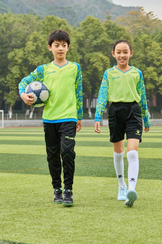 Kelme Children's Soccer Goalkeeper Training Pants (Blue, 150cm)