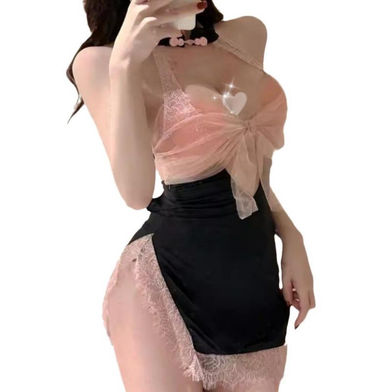 Sex underwear, sexy cheongsam, neck-hanging perspective, split-ended hip-wrapping short skirt, split-ended free uniform perspective suit, pure desire