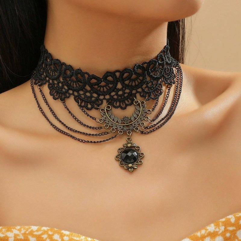Accessories Black Neck Chain Lace, Clavicle Chain Light Luxury High-end, Hollow Fringe Gothic Necklace Women