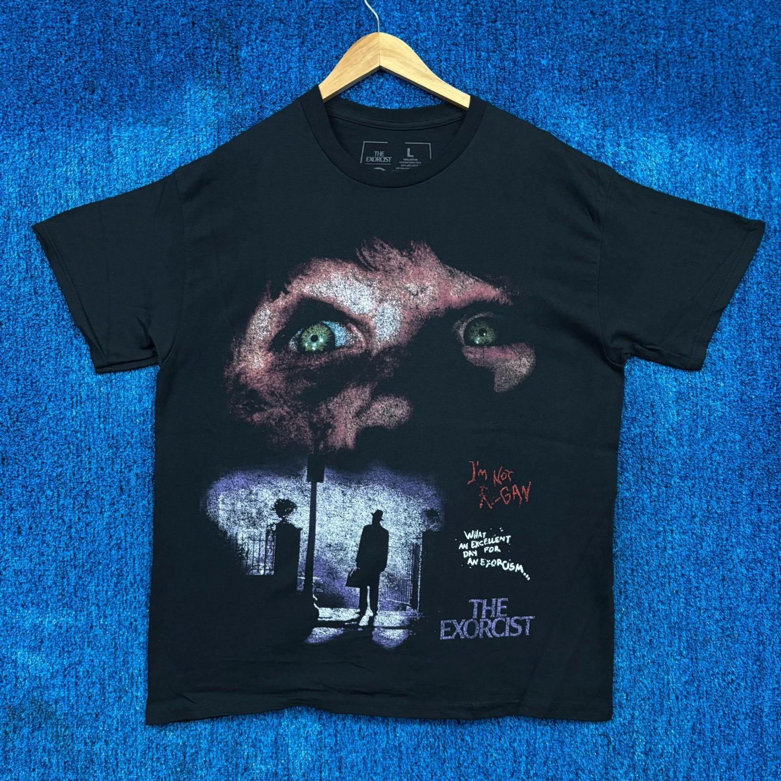 CVLA x The Exorcist Im Not Regan Scary Movie Poster Tee L Unisex T-Shirt M