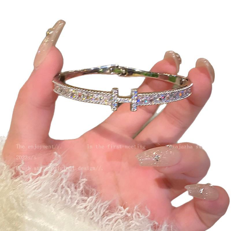 Europejsko-Amerykańska Otwarta Bransoletka Okrągła z Cyrkoniami – Lekko Luksusowa Bransoletka High-End dla Kobiet