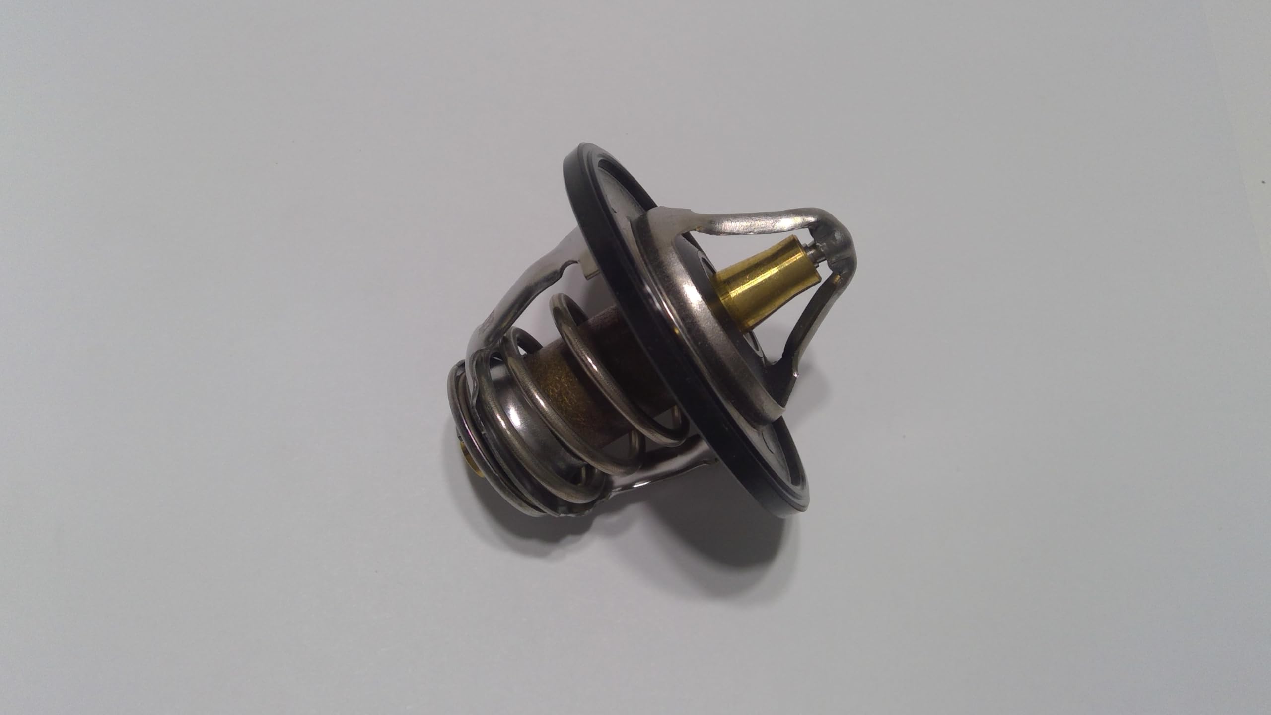 

AISIN Automotive Replacement Parts Water Pump for Nissan 21010-52F01WPN-068