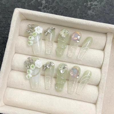 HANDMADE Artificial Nail Summer Green White Rose Pile Diamond Light Luxury Phototherapy Nails Fake Nails Reusable and Removable Nails