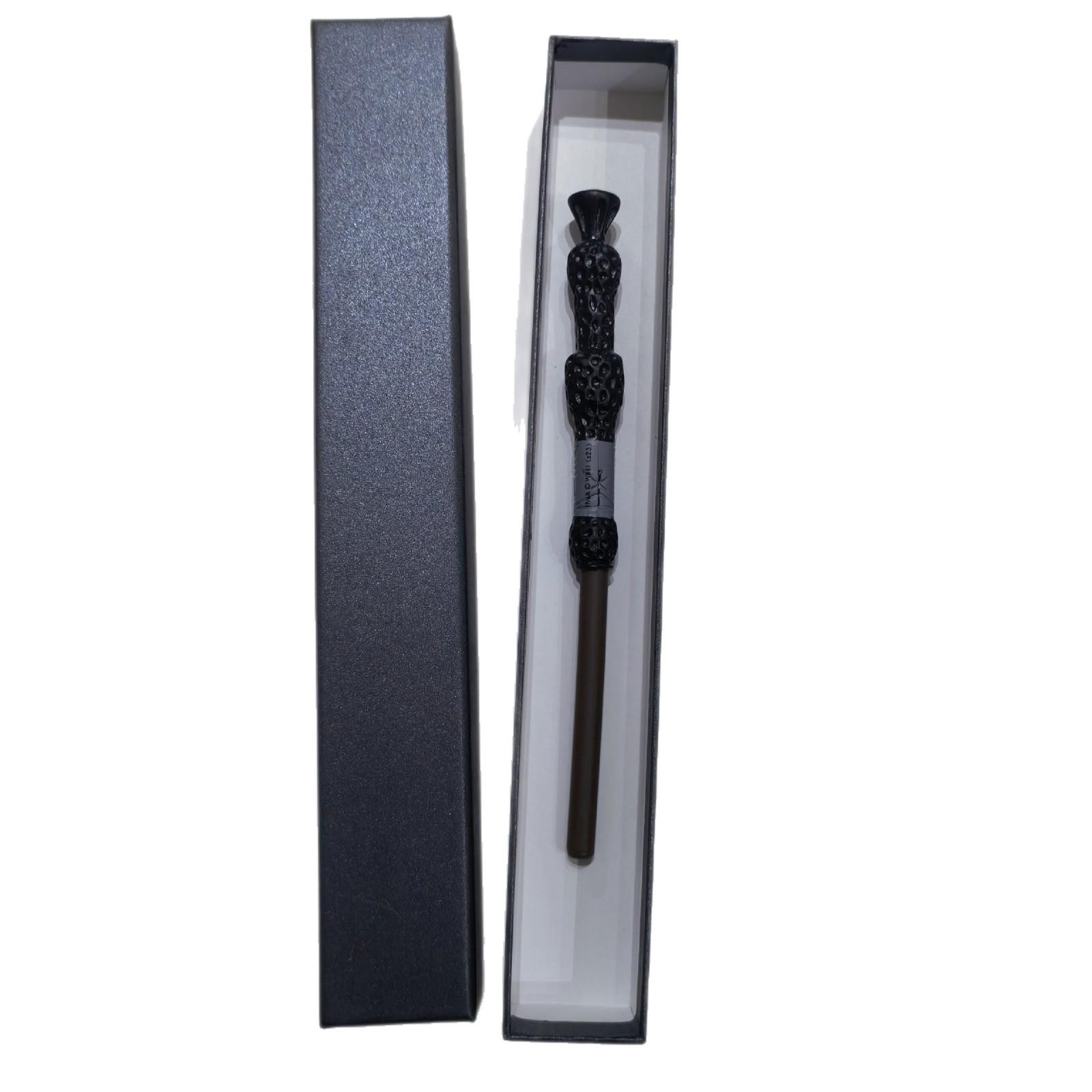 

Festival Gift Box: Pen, Office Set, Artificial Rattan, Virtual Movie Game Surroundings Ballpoint Pen
