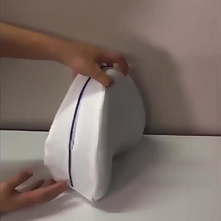 Heart Shaped Memory Foam Leg Pillow for Sleeping Side Sleepers Bed Knee Support Cushion Leg Positioner for Hip Back Pain Relief