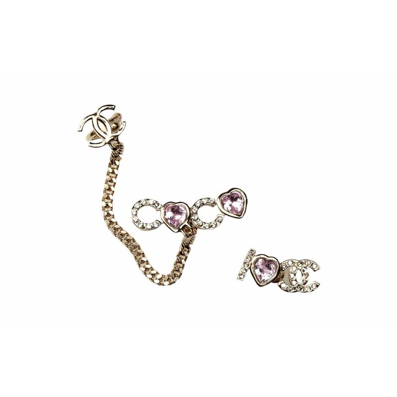 

CHANEL Asymmetric Pink Crystal Earrings Studs Women s Gold рожевий