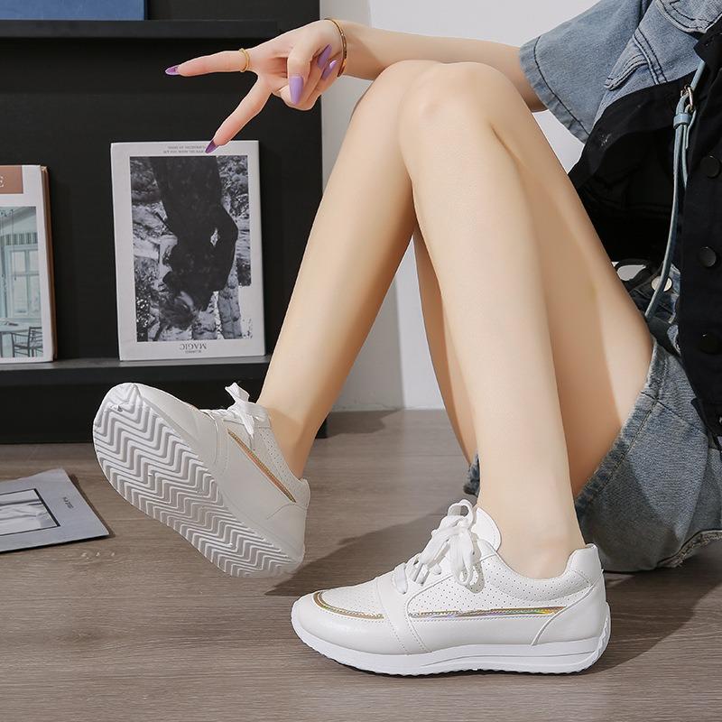 Lightweight Women Sport Training Shoes for Women Mesh Summer Running Sneakers Plus Size 43 Breathable Flat Zapatillas Mujer