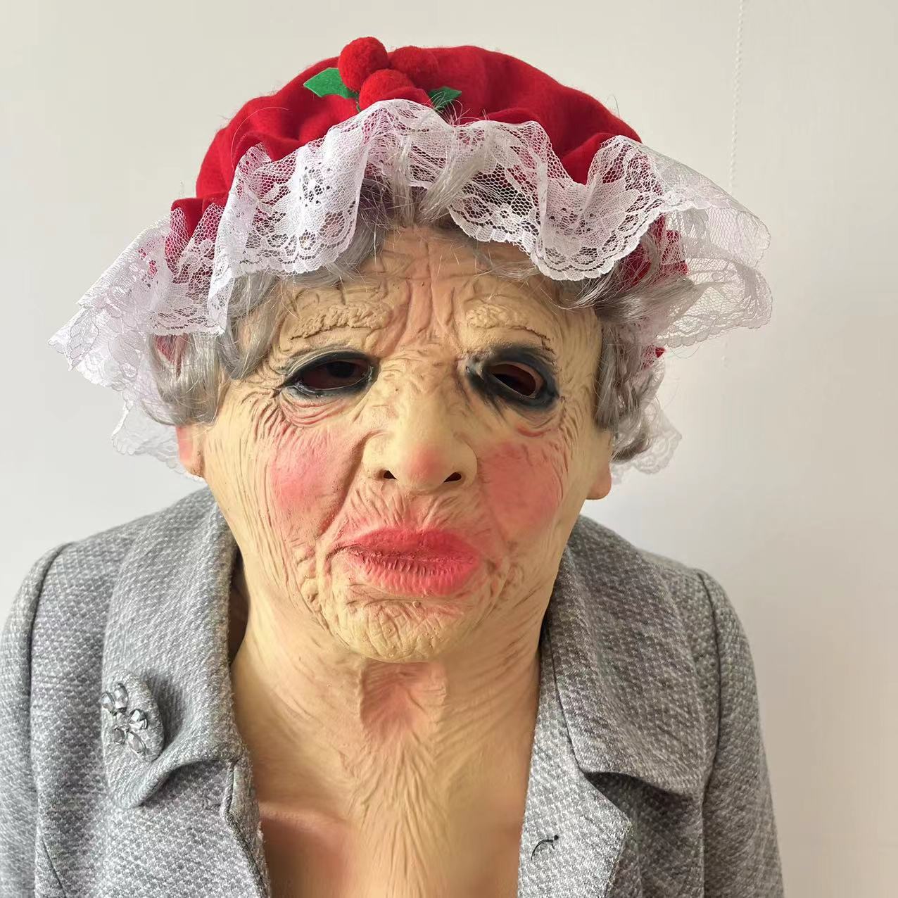 

Латексная маска Деда Мороза со шляпой One size красный