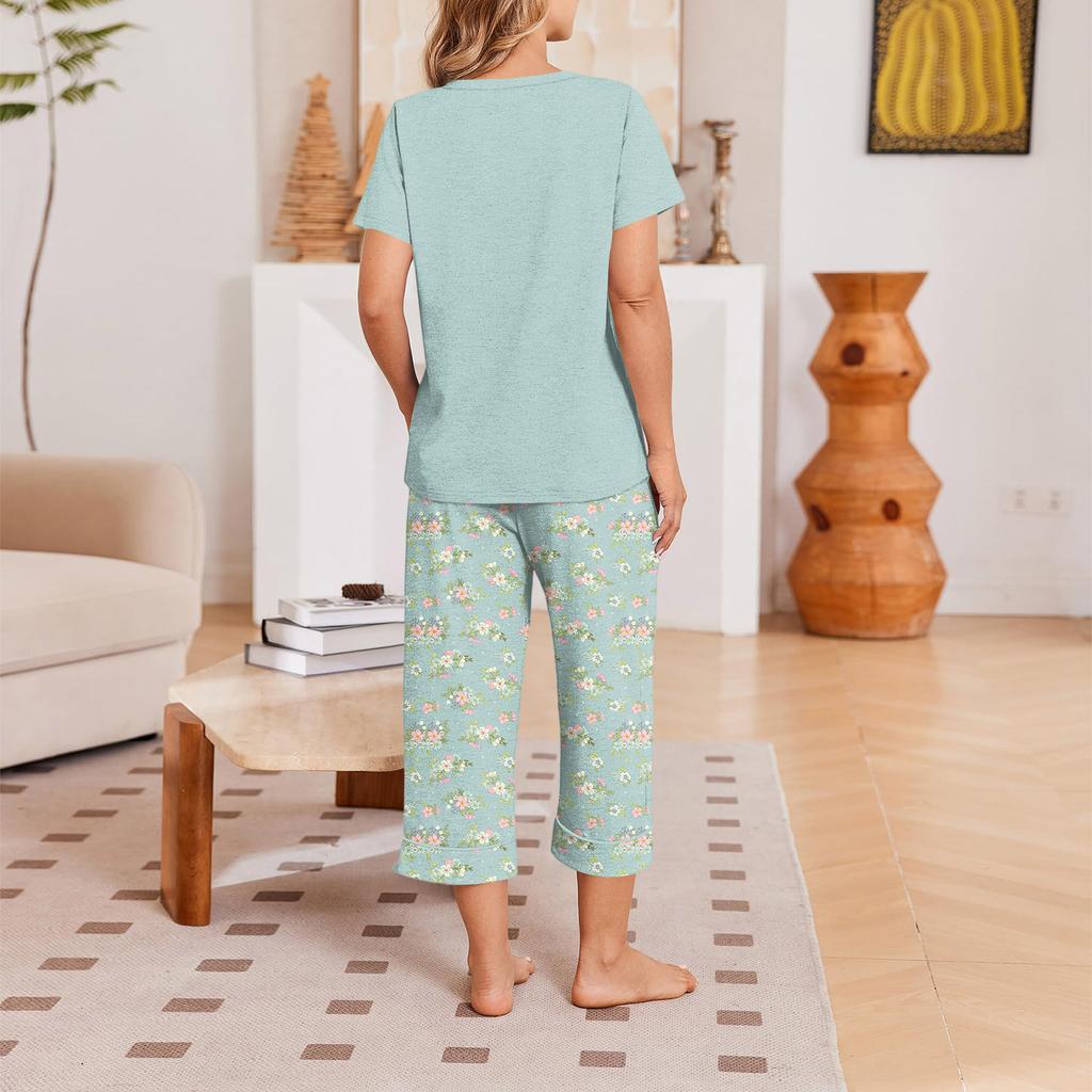 Women's Casual Printed Short Sleeve Loose Fit T-Shirt and Capri Pants Lounge Set Soft Comfortable Fabric Relaxed Home Wear