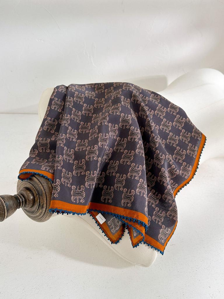 Classic retro spring new 111 mulberry silk square scarf premium light luxury national style double crepe lace silk scarf women's accessories