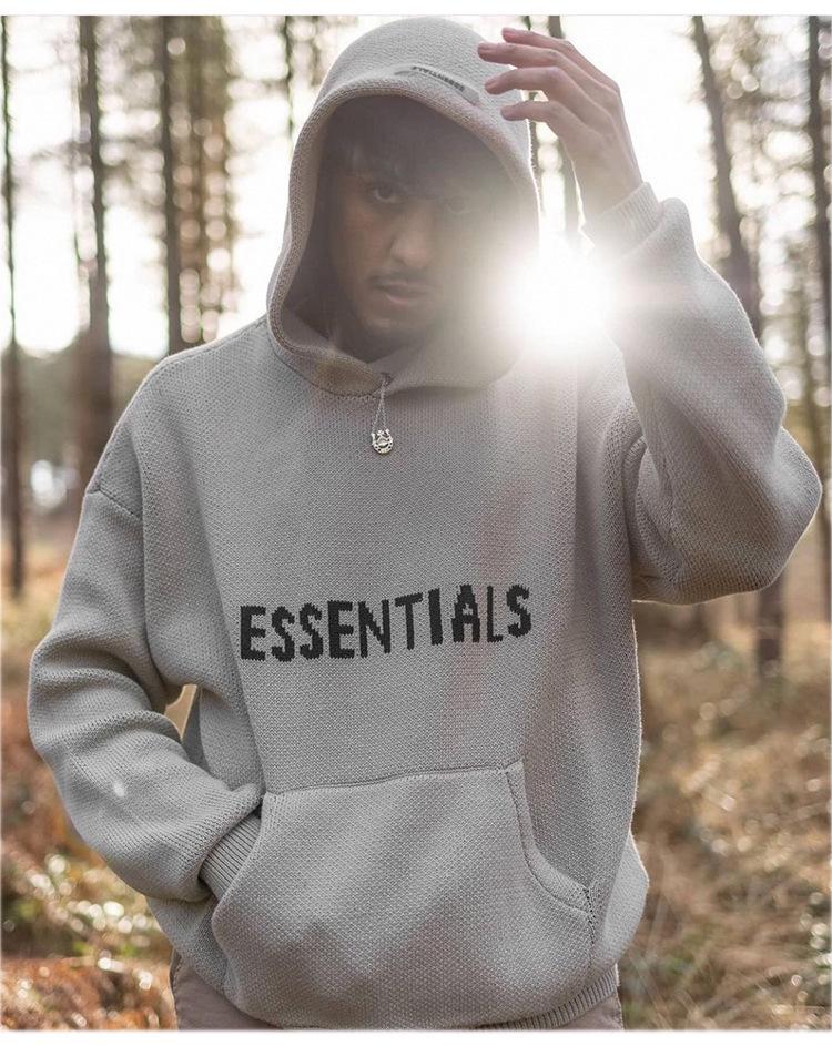 ESSENTIALS Pletená mikina s dvojitou linkou a nápisem High Street - Trendy unisex top