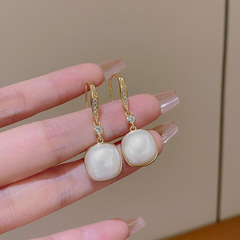 Korean retro pearl pendant earrings women s ins tide light luxury super flash micro zircon ear hook ear jewelry