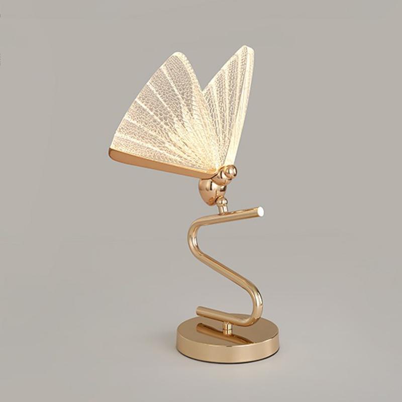 

Butterfly Lampshade Night Lamps Nordic Bedside Table Lamp Luxury Light Modern Bedroom Hall Restaurant desk Lamp For Living Room золотистый