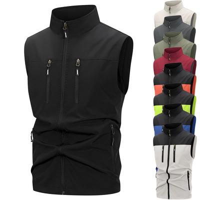 Men's Lightweight Softshell Vest with Zipper Pockets Windproof Sleeveless Jacket for Hiking Golf Outdoor Outwear Windbreaker