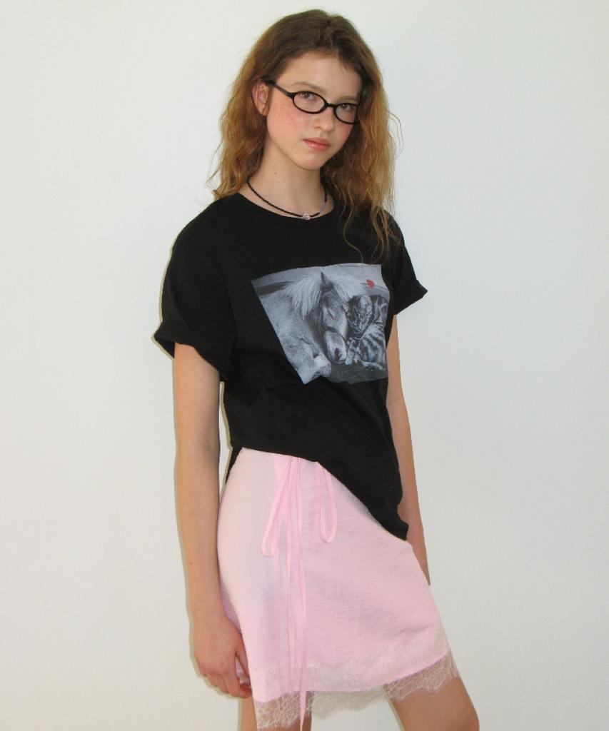 RONRON Pony Cat Friends Photo Basic Fit T Shirt Black