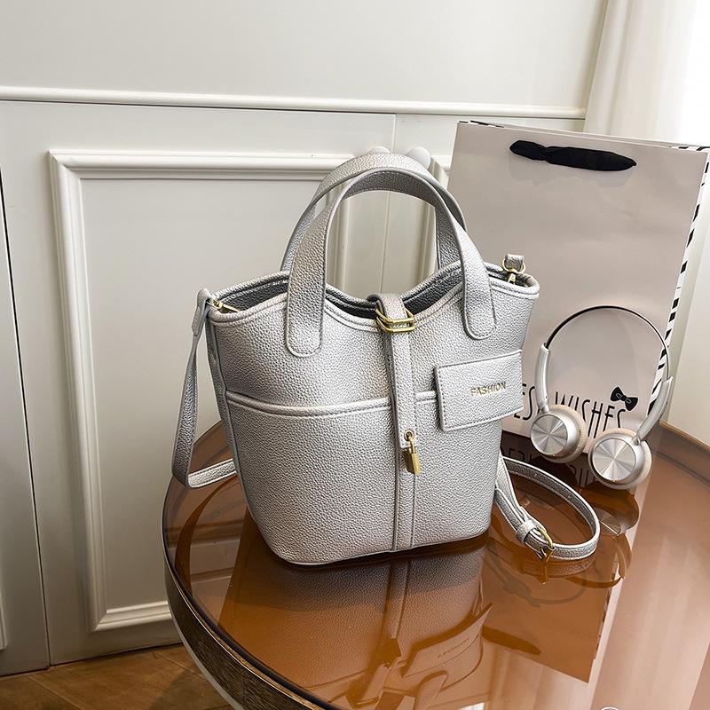 2026 Women's Korean Style Fashion Leather Bucket Bag - Versatile Single Shoulder Crossbody Handbag