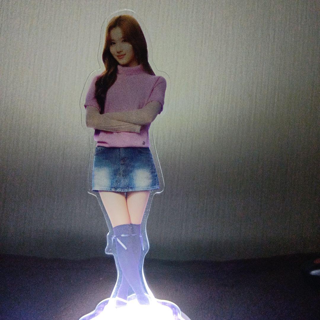 

[USED] Acrylic stand TWICE SANA