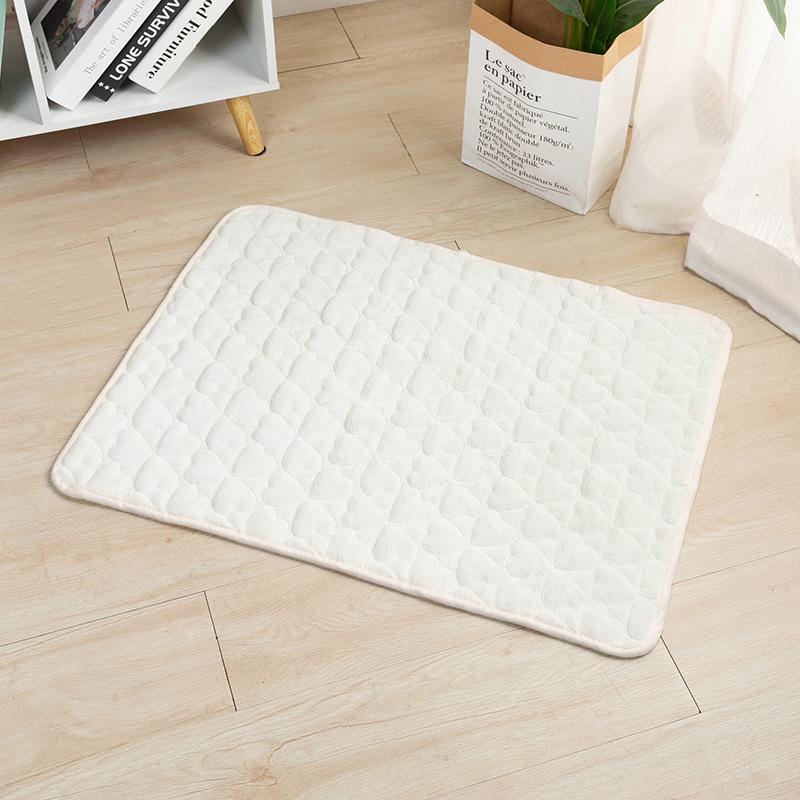 Warm Pet Cushion: Thick Winter Mat for Dogs & Cats, Cozy Bed for All Sizes