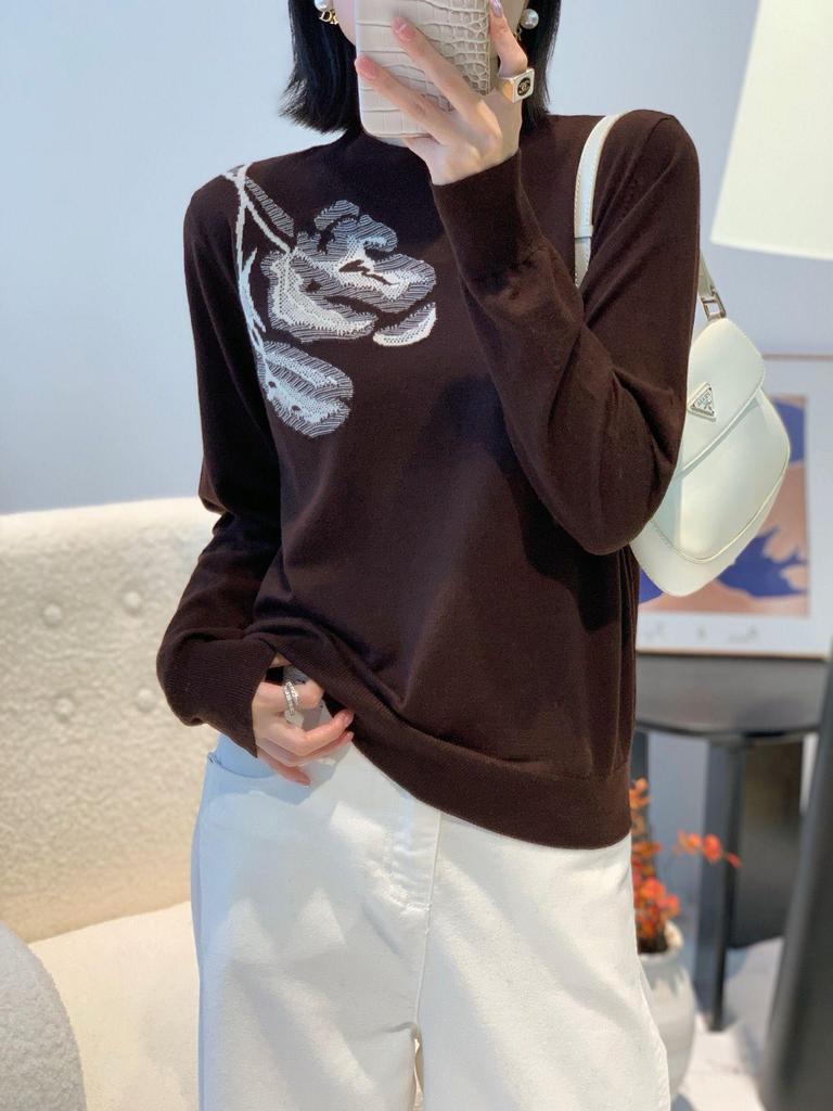 Autumn/Winter Women's Merino Wool Sweater - Long Sleeve Jacquard Top